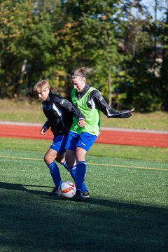 Bild 9 - Frauen SV Henstedt Ulzburg II - TSV Russee : Ergebnis: 6:0